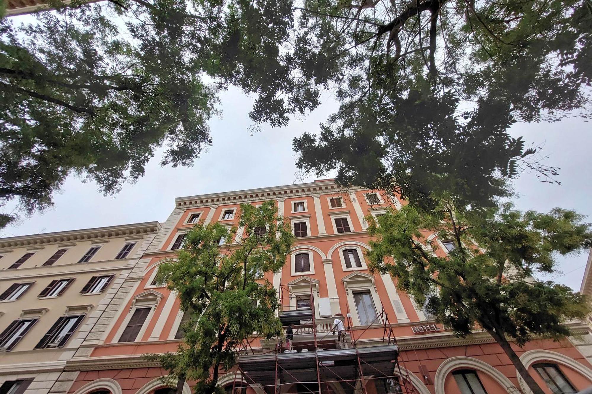 Vatican Museums Art Apartment — Photos 2